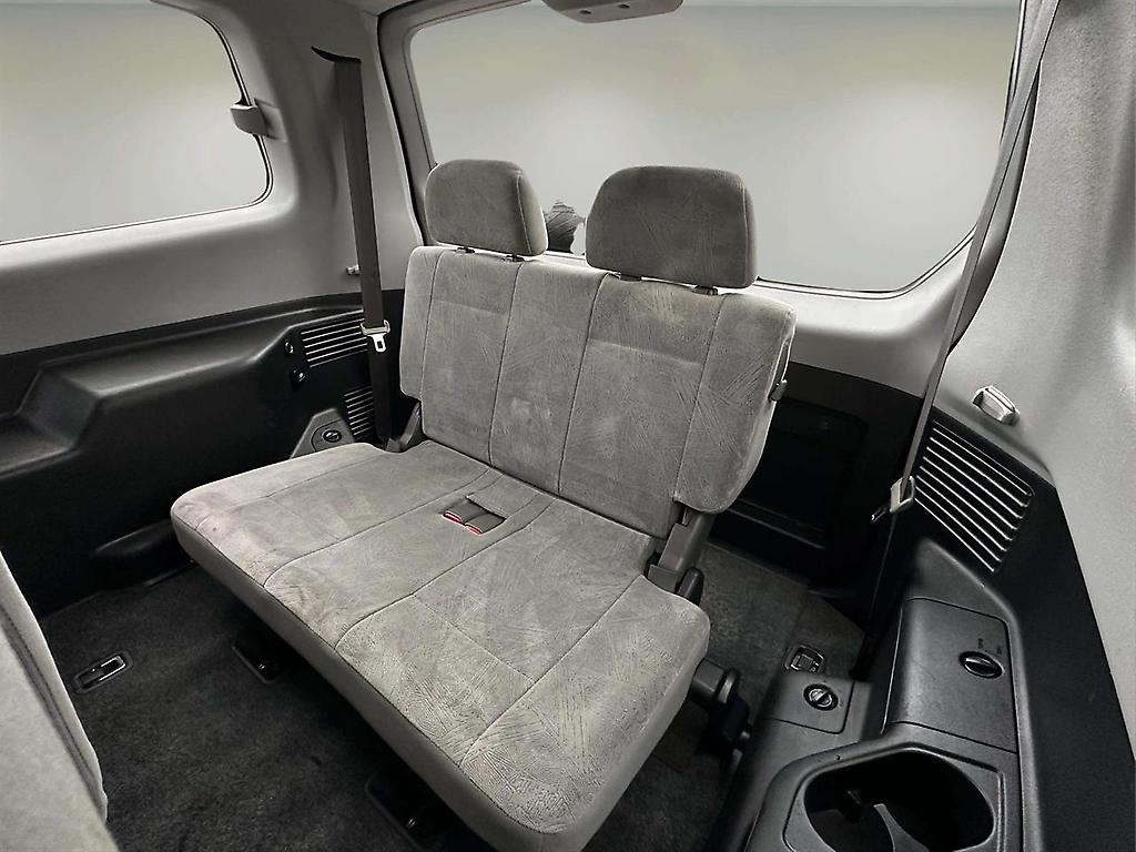 2000 Mitsubishi Pajero