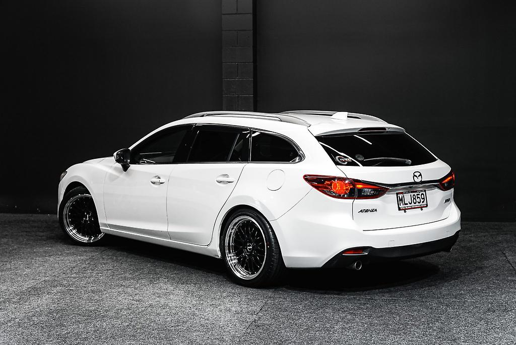 2013 Mazda Atenza