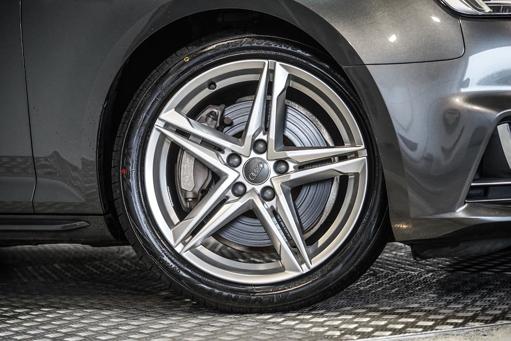 2016 Audi A4 2.0TFSi Quattro S Line