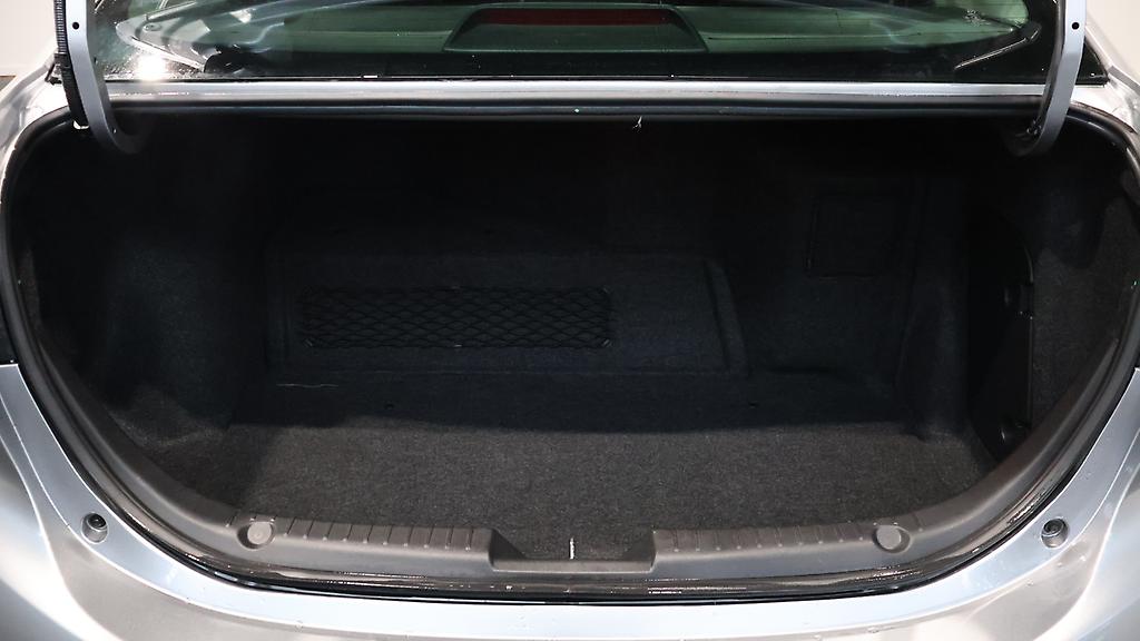 2013 Mazda Axela