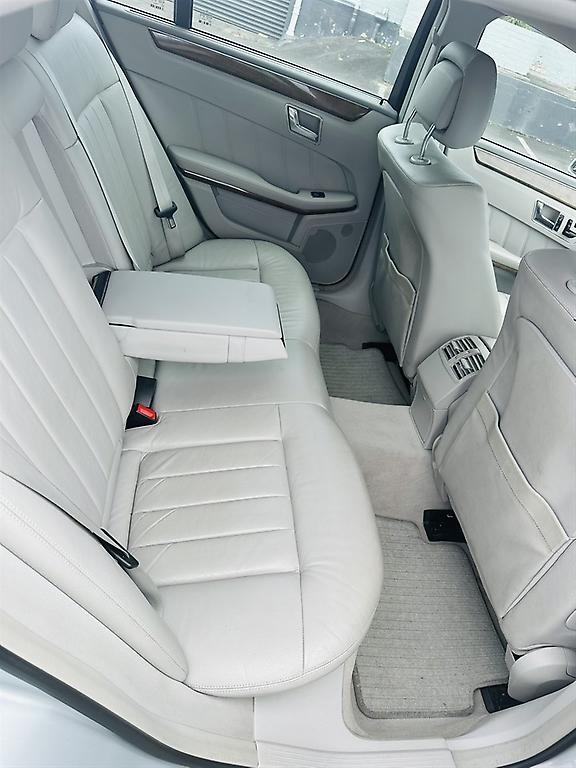 2011 Mercedes Benz E250
