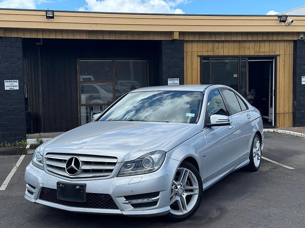 2012 Mercedes-Benz C200