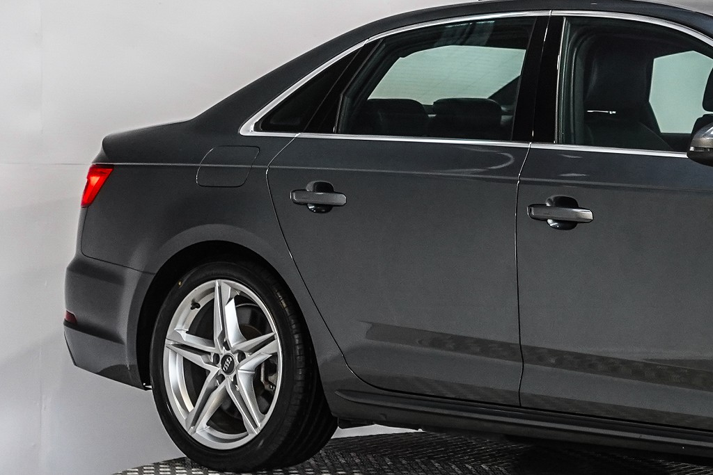 2016 Audi A4 2.0TFSi Quattro S Line