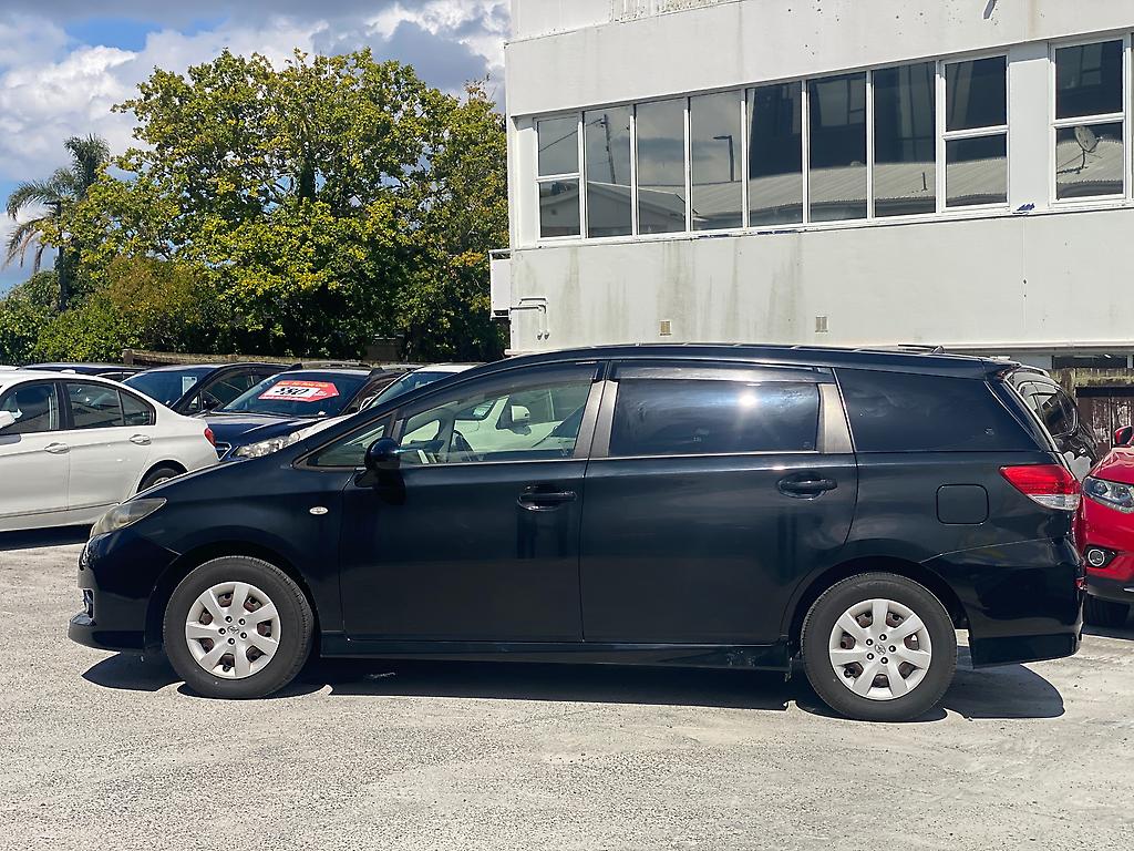 2012 Toyota Wish