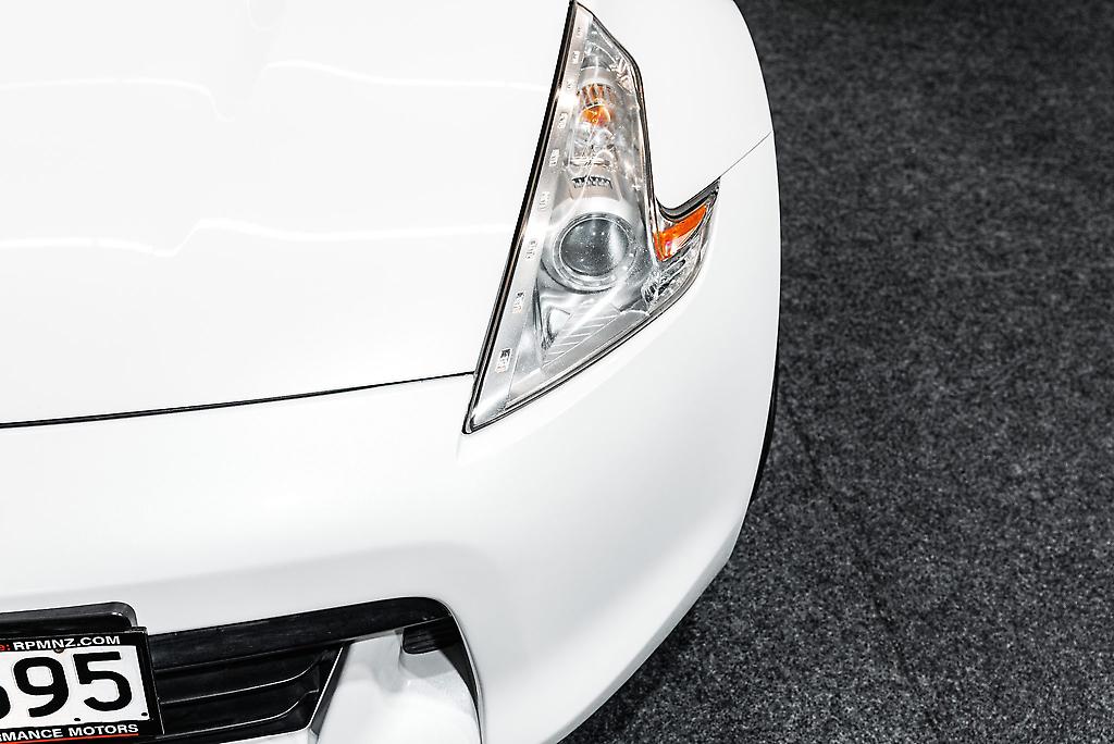2011 Nissan Fairlady