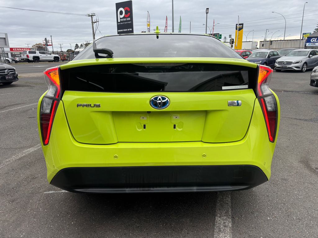 2016 Toyota Prius