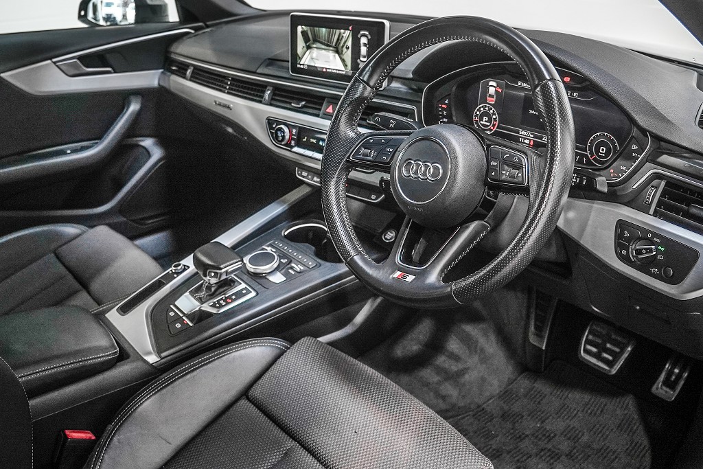2016 Audi A4 2.0TFSi Quattro S Line