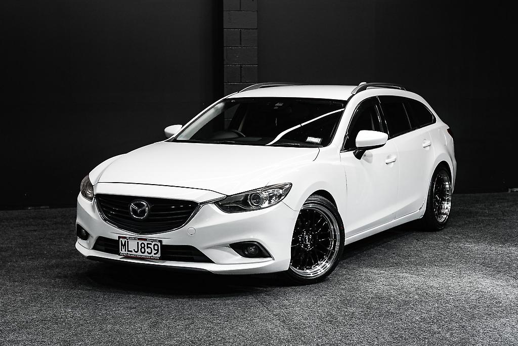 2013 Mazda Atenza