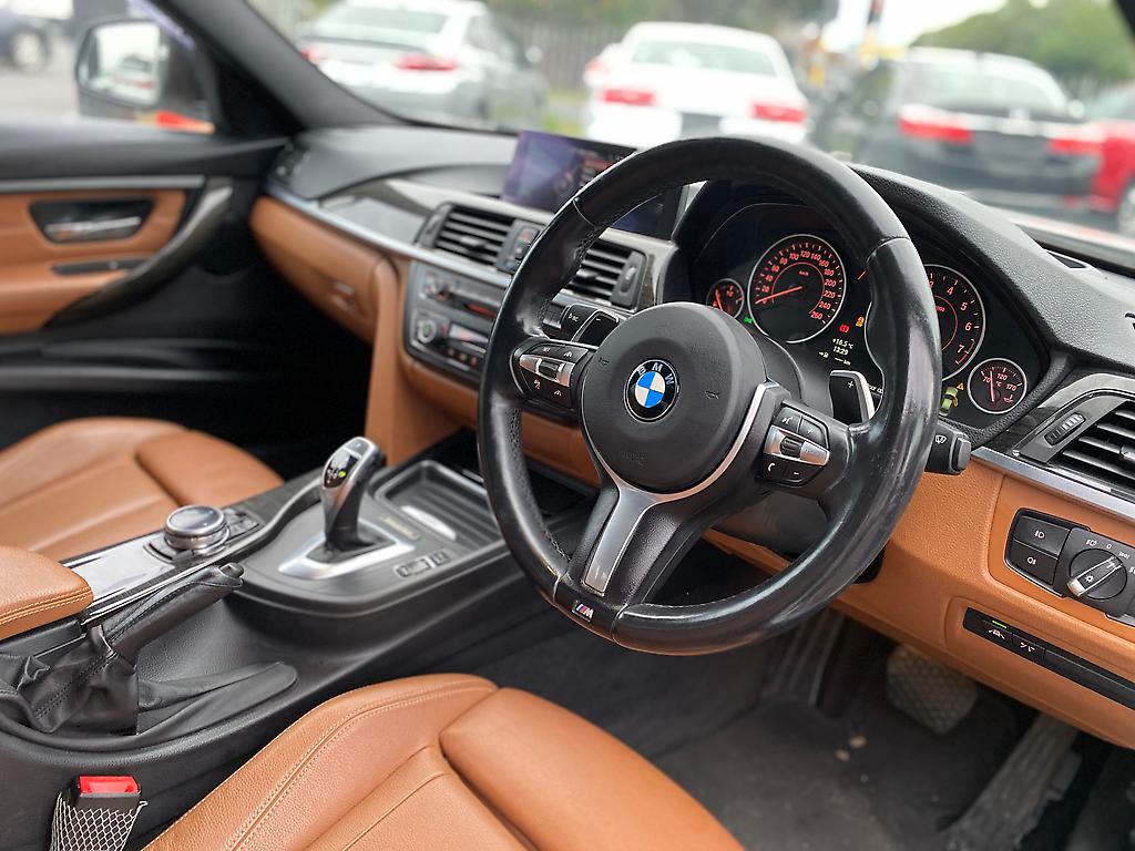 2014 BMW 320i M-sports