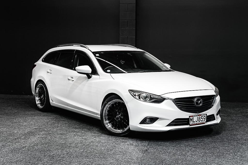 2013 Mazda Atenza