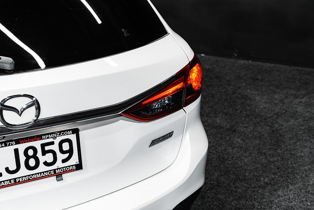 2013 Mazda Atenza