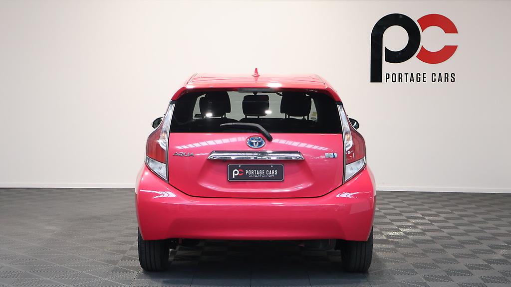 2016 Toyota Aqua