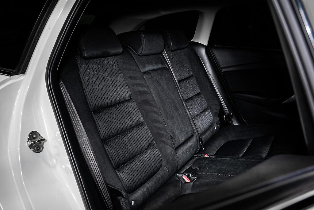 2013 Mazda Atenza
