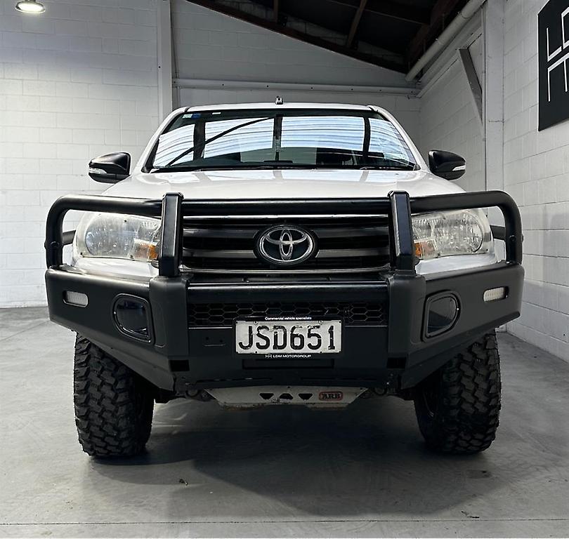 2016 Toyota Hilux