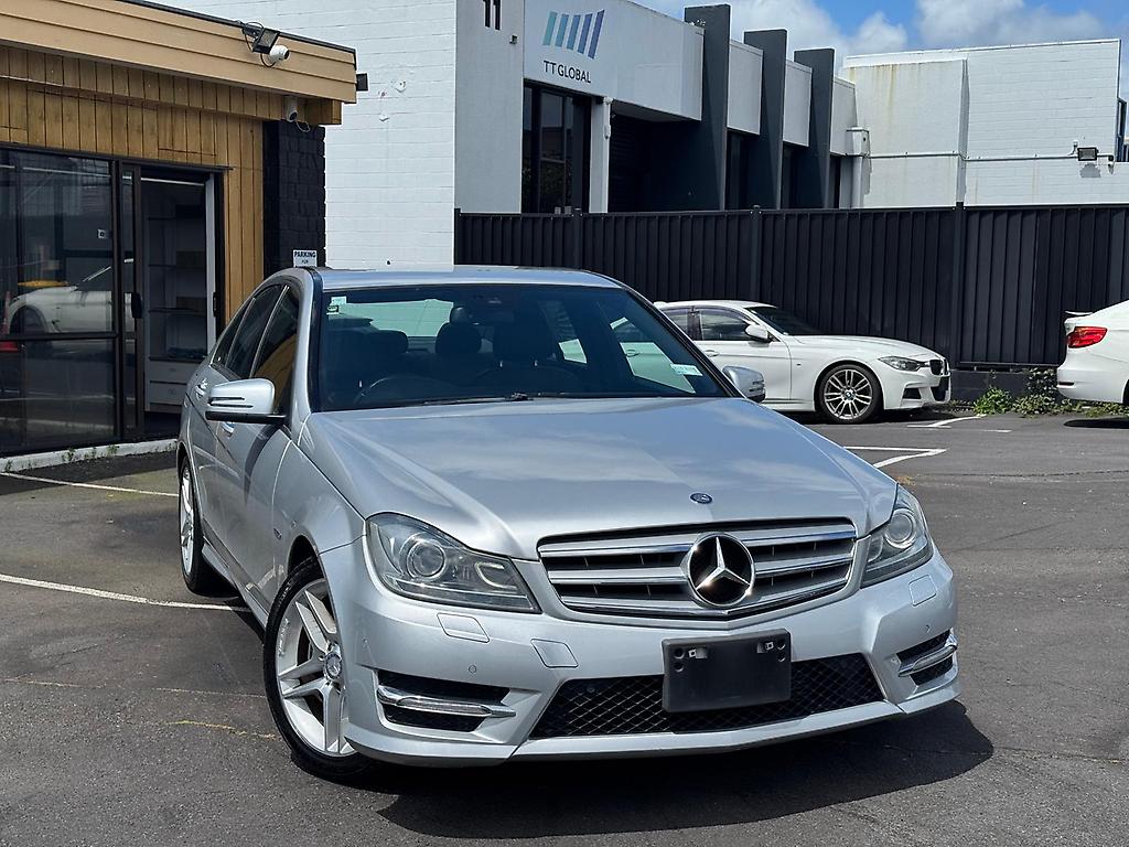 2012 Mercedes-Benz C200