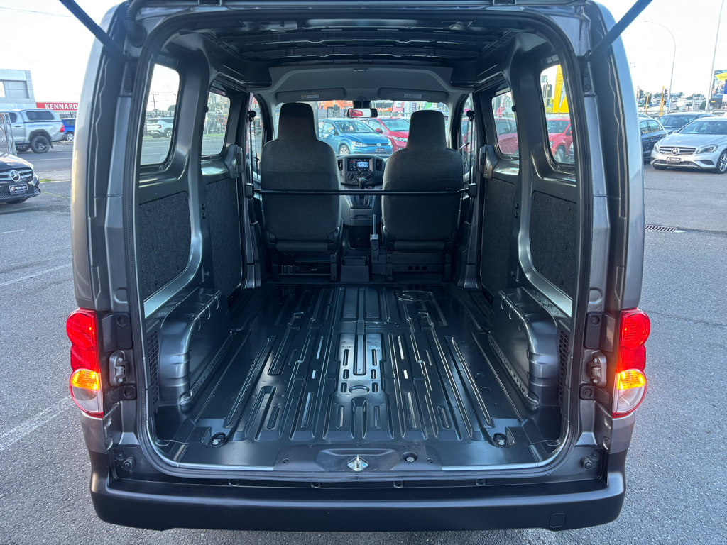 2021 Nissan NV200