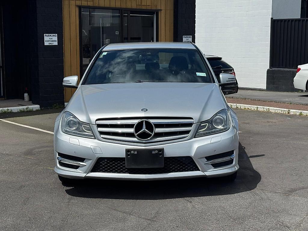 2012 Mercedes-Benz C200