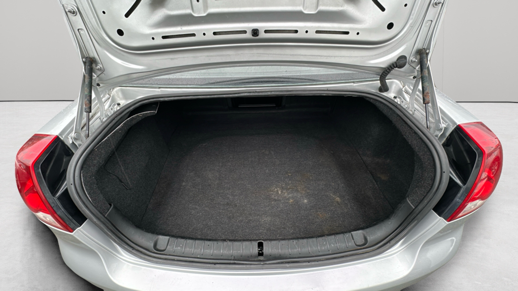 2010 Holden Commodore
