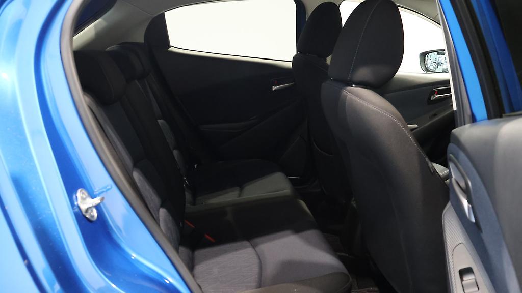 2015 Mazda Demio