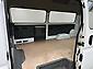 2005 Nissan Caravan