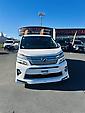 2014 Toyota Vellfire