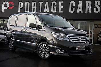 88,358 Km, Van, 1997 cc, Hybrid engine, Automatic
