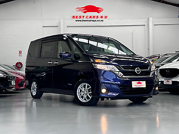 97,729 Km, Van, 1997 cc, Hybrid engine, Automatic