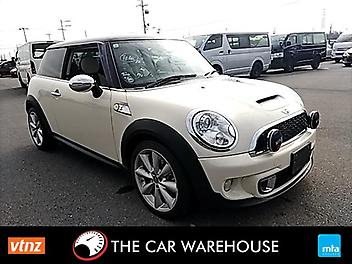 87,394 Km, Hatchback, 1560 cc,  engine, Automatic