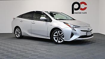 90,600 Km, Sedan, 1797 cc, Hybrid engine, Automatic