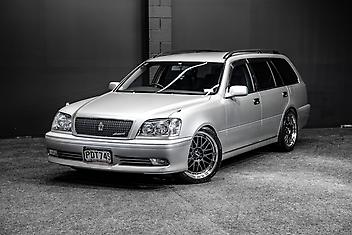 133,000 Km, Station Wagon, 2997 cc, Petrol engine, Automatic