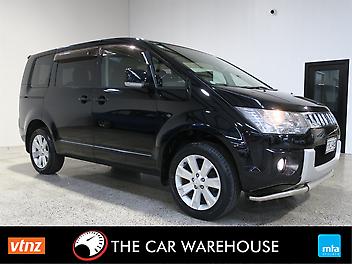 126,029 Km, Van, 2359 cc, Petrol engine, Automatic