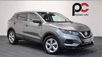 21,555 Km, RV-SUV, 1997 cc, Petrol engine, Automatic