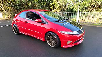 147,979 Km, Hatchback, 1990 cc, Petrol engine, Manual