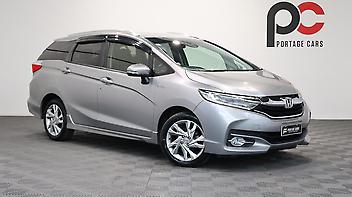104,040 Km, Station Wagon, 1496 cc, Hybrid engine, Automatic