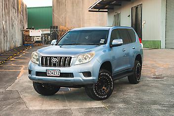 235,385 Km, RV-SUV, 2982 cc, Diesel engine, Automatic