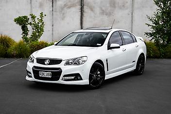 137,000 Km, Sedan, 5967 cc, Petrol engine, Manual