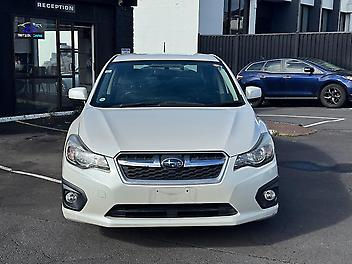 73,000 Km, Sedan, 1600 cc, Petrol engine, Automatic