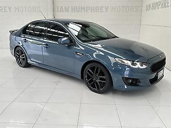 148,000 Km, Sedan, 3984 cc, Petrol engine, 6 Speed Automatic (TipTronic)