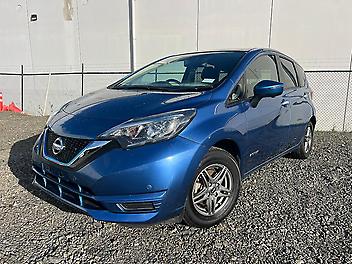68,380 Km, Hatchback, 1200 cc, Hybrid engine, Automatic