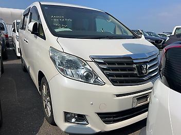 102,000 Km, People Movers, 2400 cc, Petrol engine, automatic