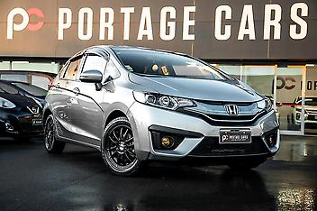 80,015 Km, Hatchback, 1496 cc, Hybrid engine, Automatic