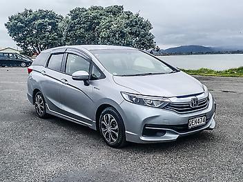107,300 Km, Hatchback, 1500 cc, Hybrid engine, Automatic
