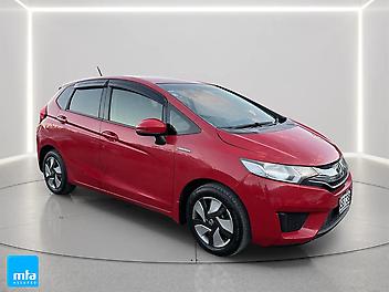83,067 Km, Hatchback, 1490 cc, Hybrid (Electric) engine, Auto