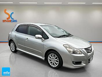 132,585 Km, Hatchback, 2360 cc, Petrol engine, Auto