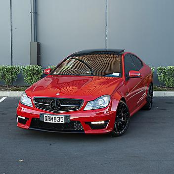 132,599 Km, Sedan, 6208 cc, Petrol engine, Automatic