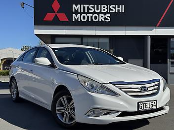 122,958 Km, Sedan, 1999119 cc, Petrol engine, Automatic