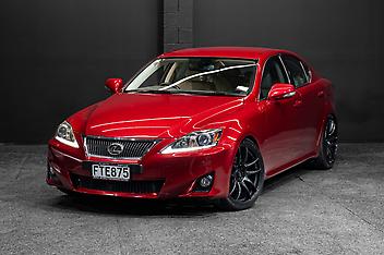 71,145 Km, Sedan, 2500 cc, Petrol engine, Automatic