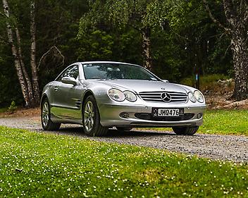 145,000 Km, Convertible, 4966 cc, Petrol engine, Automatic