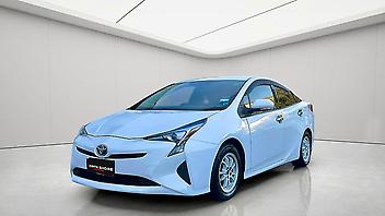 231,000 Km, Sedan, 1797 cc, Hybrid engine, Automatic
