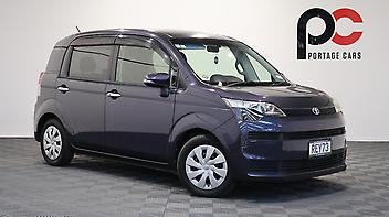 84,559 Km, Hatchback, 1425 cc, Petrol engine, Automatic